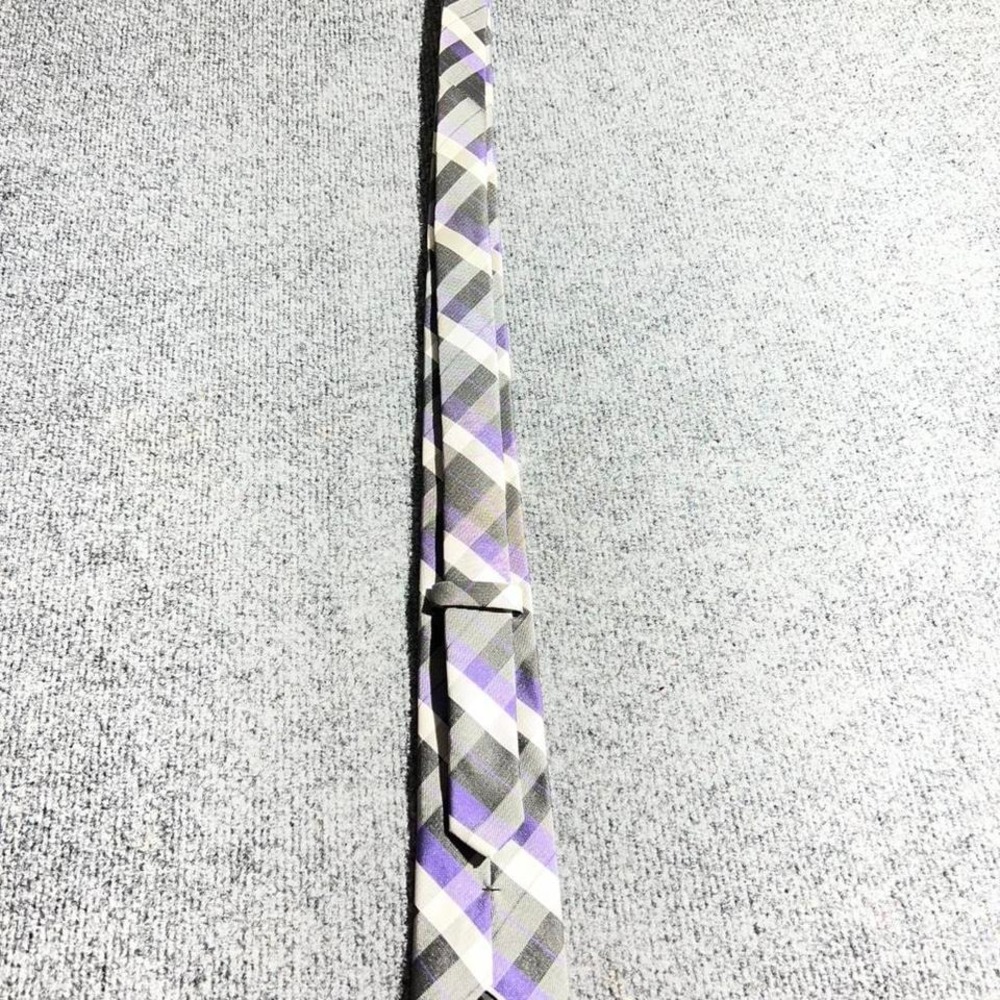 J Ferrar 100% Polyester Tie - Picture 1 of 5
